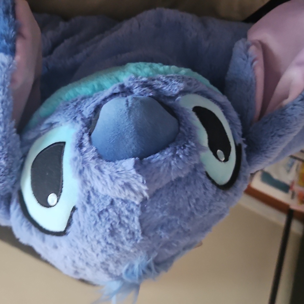Disney Lilo & Stitch Pillow Pet